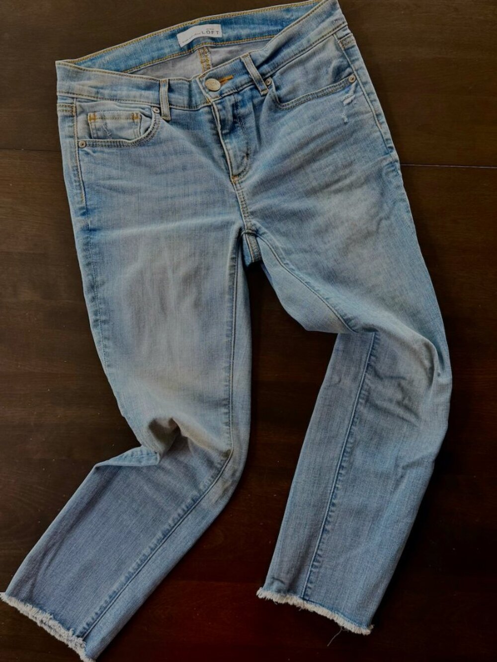 Ann Taylor Loft Cropped Jeans Size 26 / 2